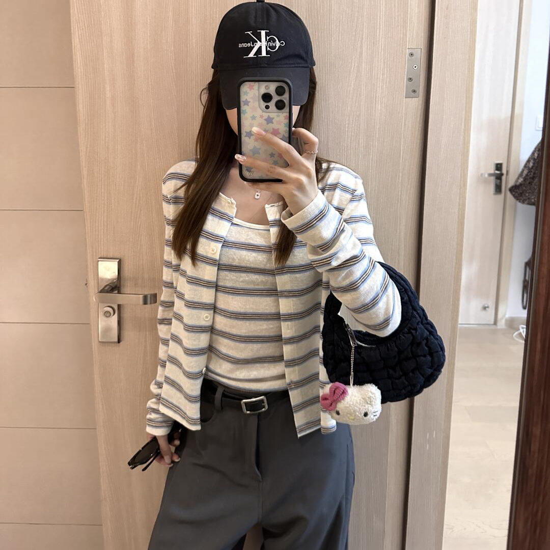 韩系条纹针织开衫女短款
