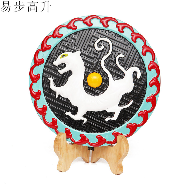 桃木补角彩绘家居摆件