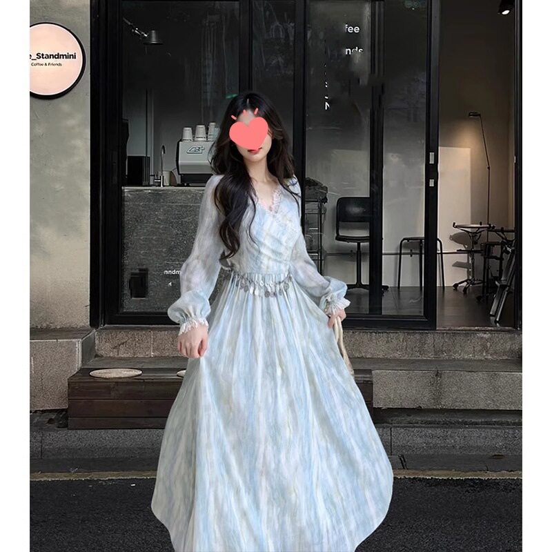 茶歇法式温柔风连衣裙女2024连衣裙