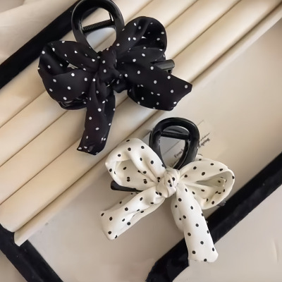 波点蝴蝶结头发抓夹女高级感中号鲨鱼夹独特漂亮发夹2025新款发饰