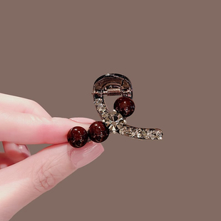 优雅高级感水晶轻奢红色公主头抓夹刘海夹2025新款后脑勺半扎发夹