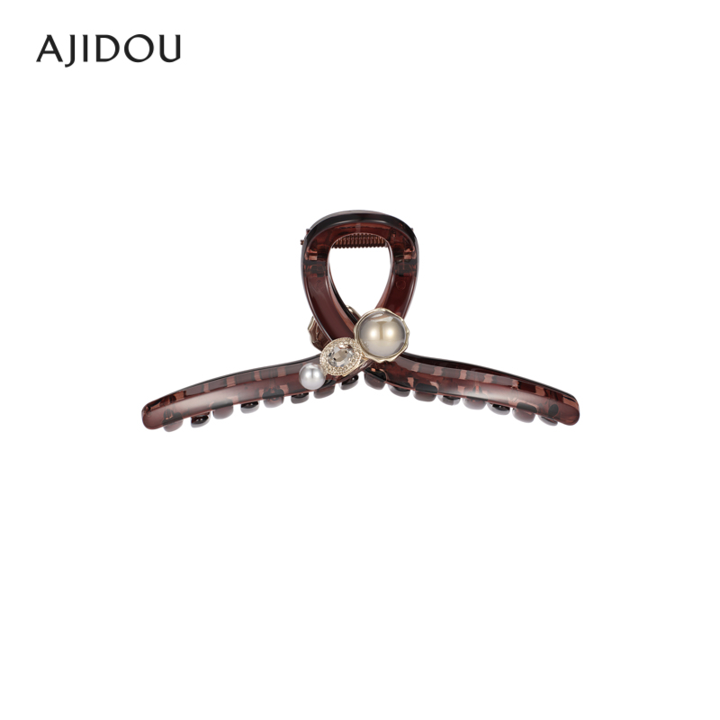 阿吉豆AJIDOU珍珠抓夹小众轻奢设计气质温婉发饰时尚饰品复古潮流