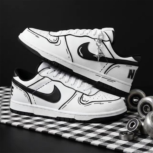 【球鞋定制】耐克 BIG NIKE LOW 熊猫星绘 男款低帮潮流休闲板鞋