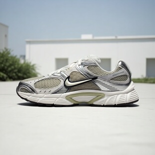Nike耐克女款鞋子2026春季新款舒适百搭运动低帮老爹鞋HQ7901-301