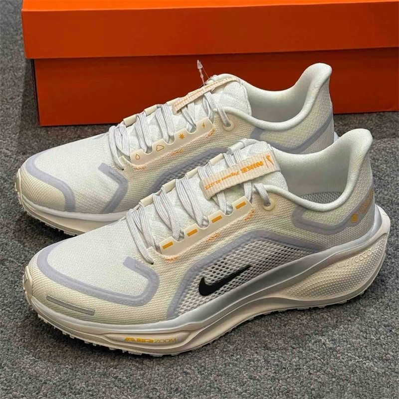 Nike耐克女款鞋子2025冬季新款飞马透气百搭运动跑步鞋FQ1357-102