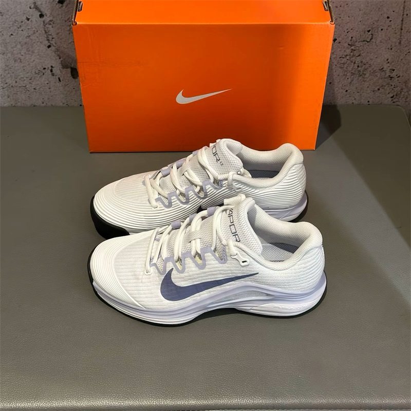Nike耐克男女鞋子2025冬季新款低帮透气防滑运动跑步鞋FV5554-102
