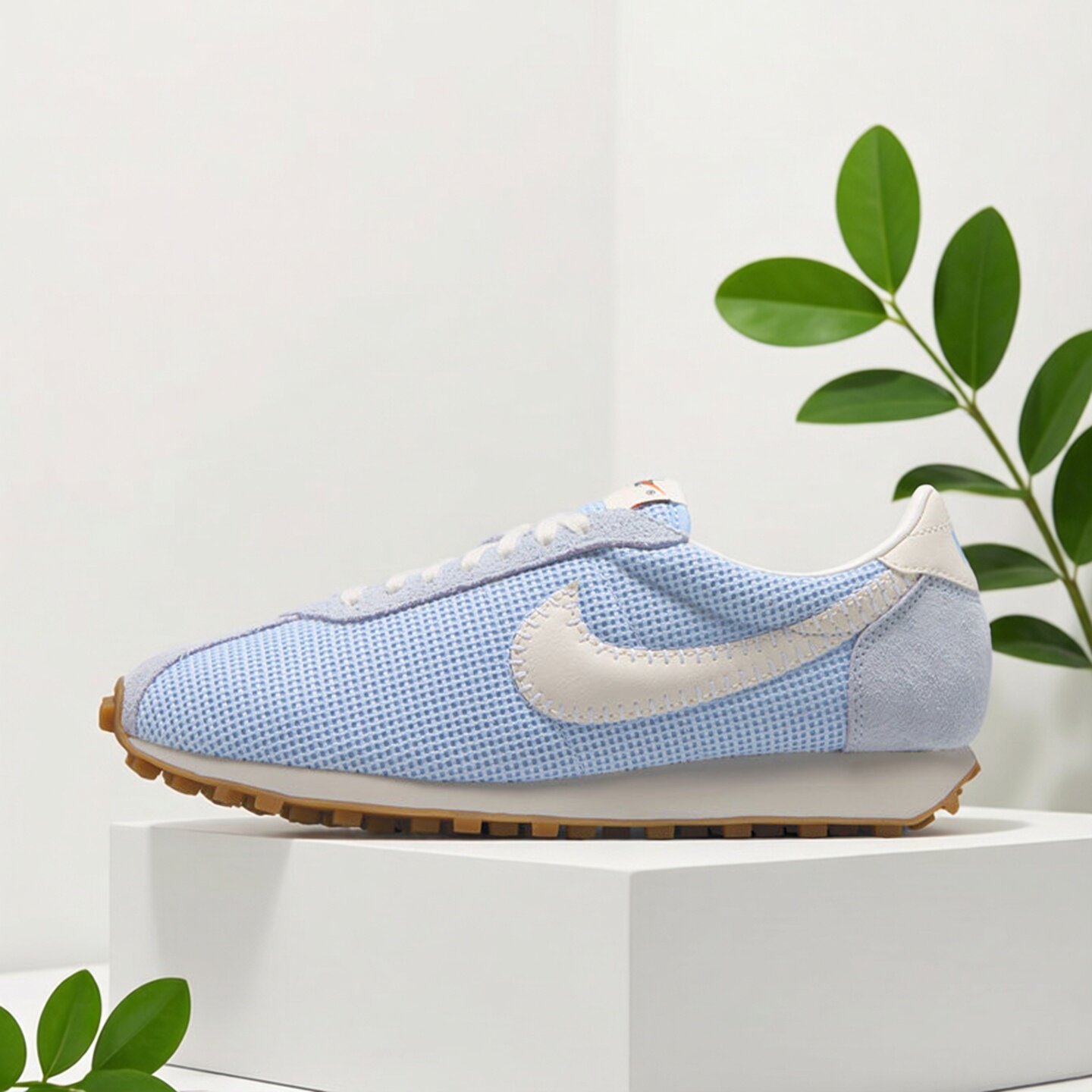 Nike耐克女款鞋子2026夏季新款舒适百搭低帮休闲阿甘鞋IO0179-400
