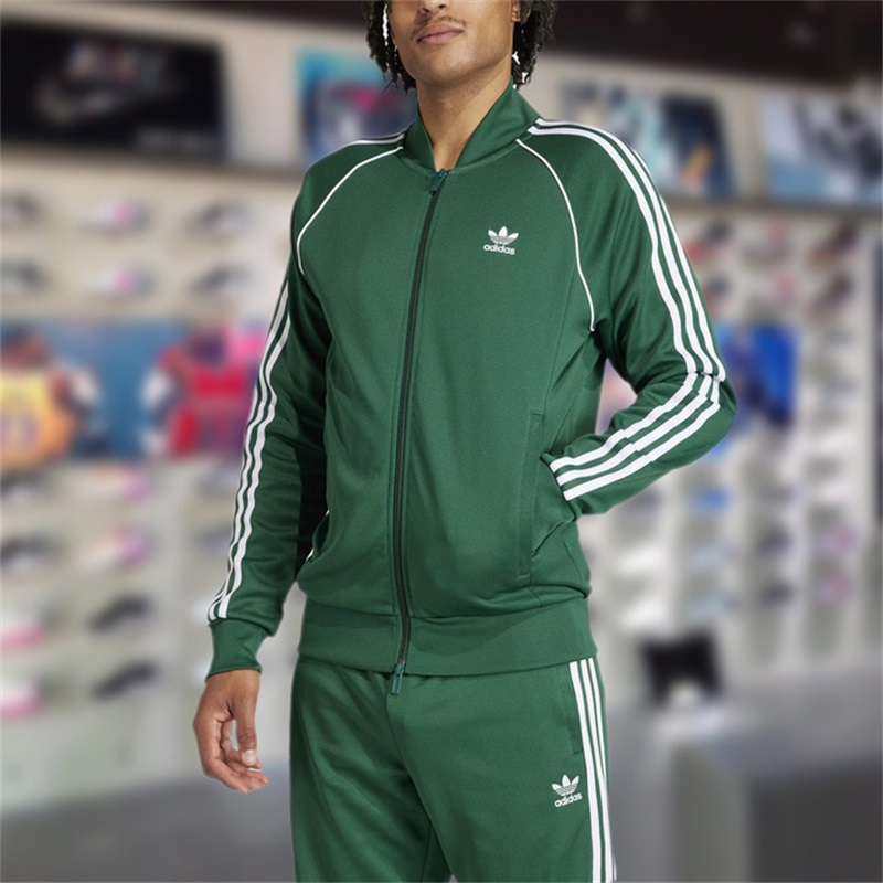 春季新款舒适百搭经典三杠夹克