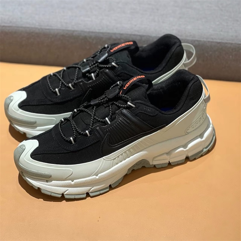 Nike耐克男鞋子2024冬季新款Zoom Vomero 5 Roam老爹鞋FV2295-001