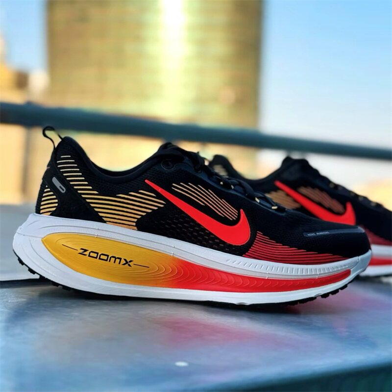 Nike耐克男鞋子2026春季新款VOMERO 18 软弹运动跑步鞋HM6803-016