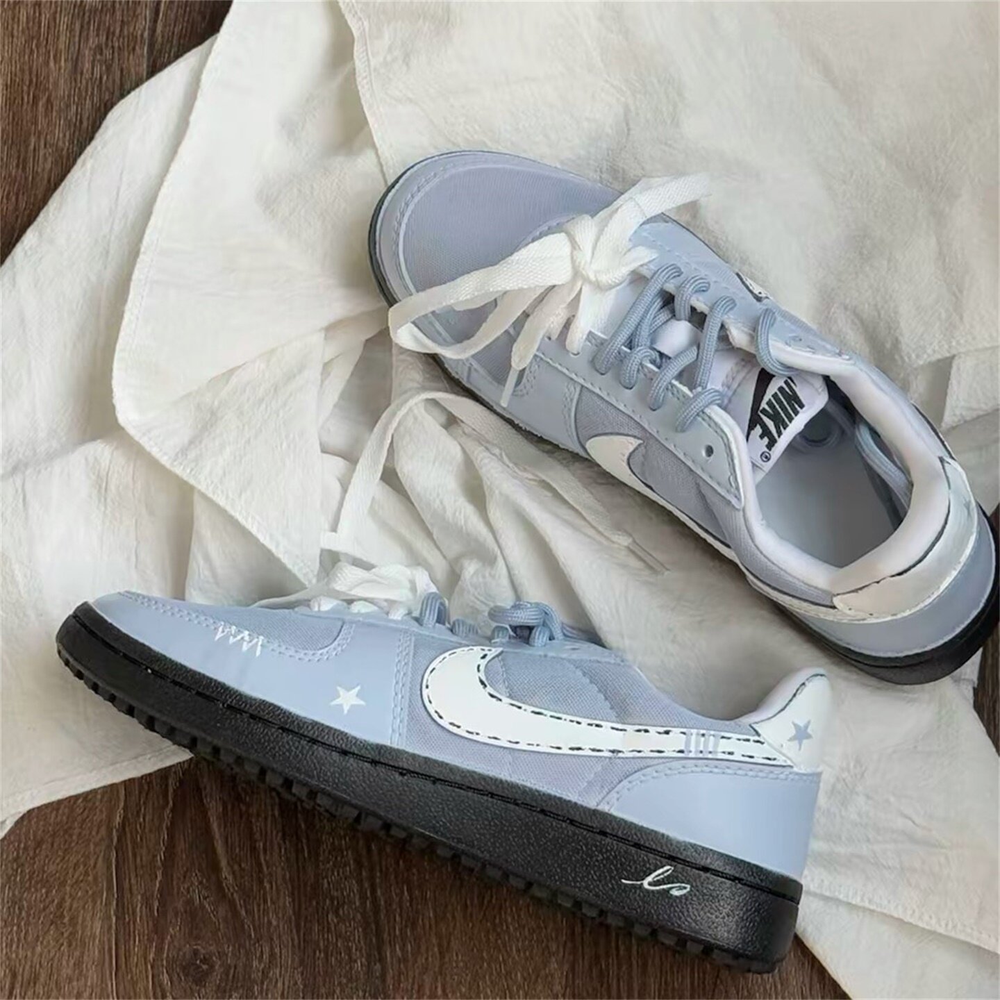 【球鞋定制】耐克 Nike Field General 伦敦印象 男女低帮防滑鞋