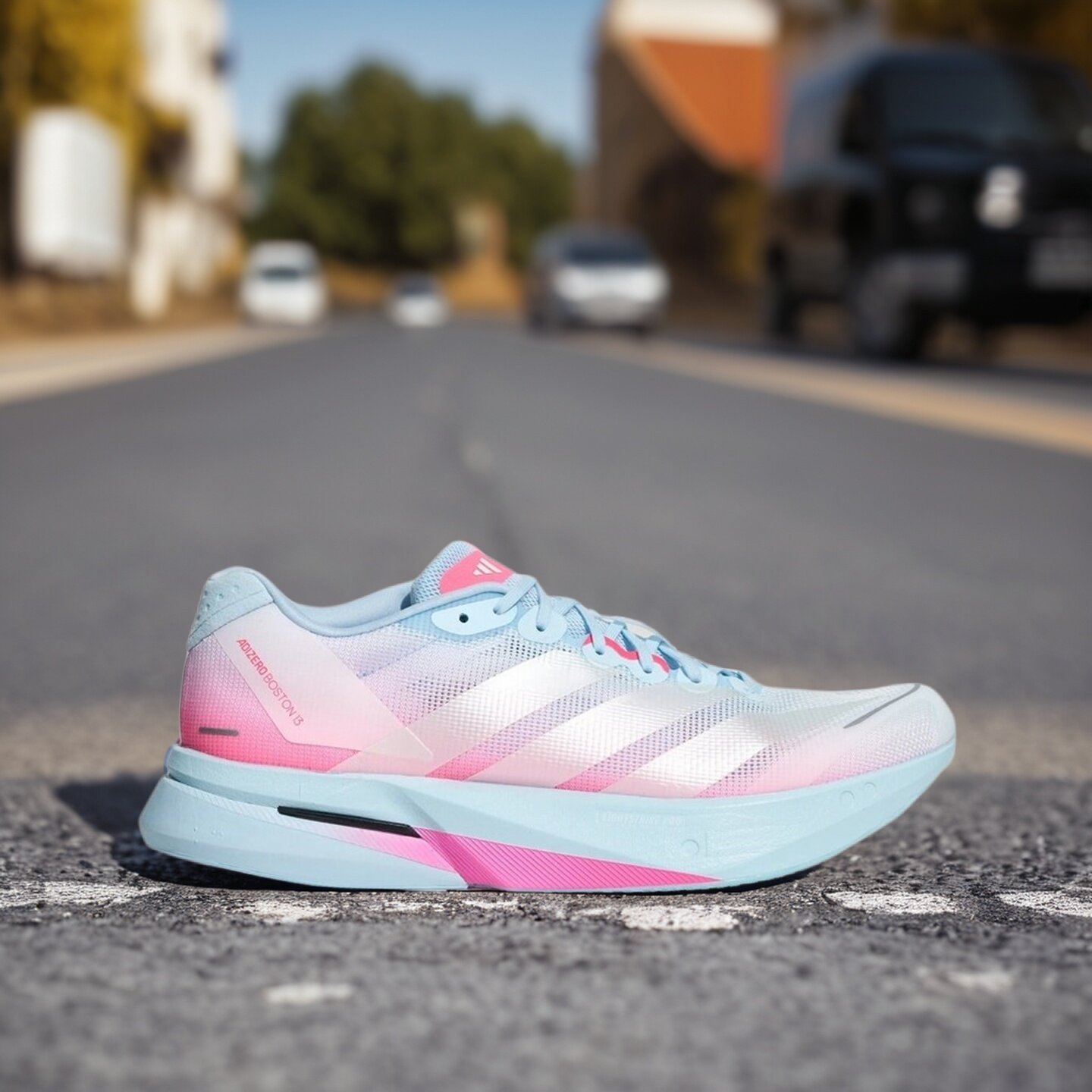 Adidas阿迪达斯男女款鞋子2026秋季新款运动休闲透气跑步鞋LB8525