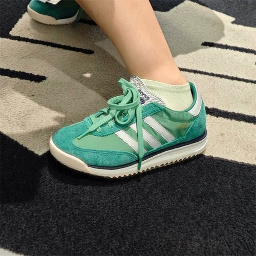 阿迪达斯三叶草男女鞋子2024秋季新款舒适百搭运动低帮跑鞋IH8016