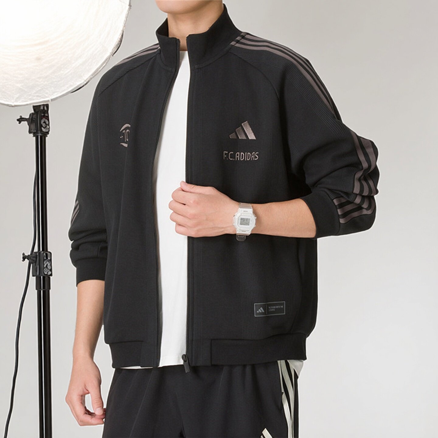 Adidas阿迪达斯男子外套2026冬季新款针织舒适宽松运动夹克KX2855