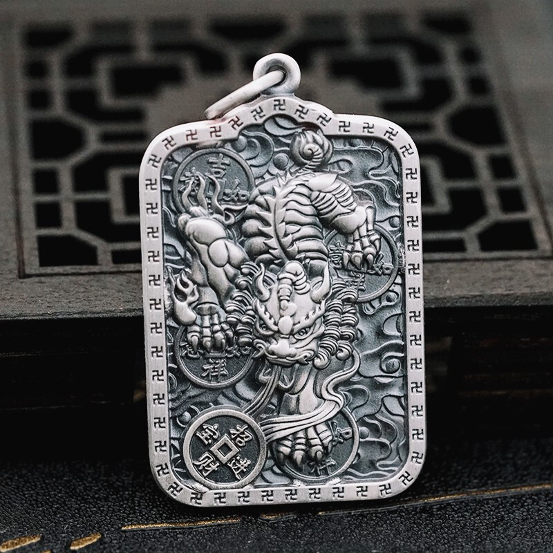 梦至尊观音佛关公麒麟貔貅龙虎足项坠/吊坠