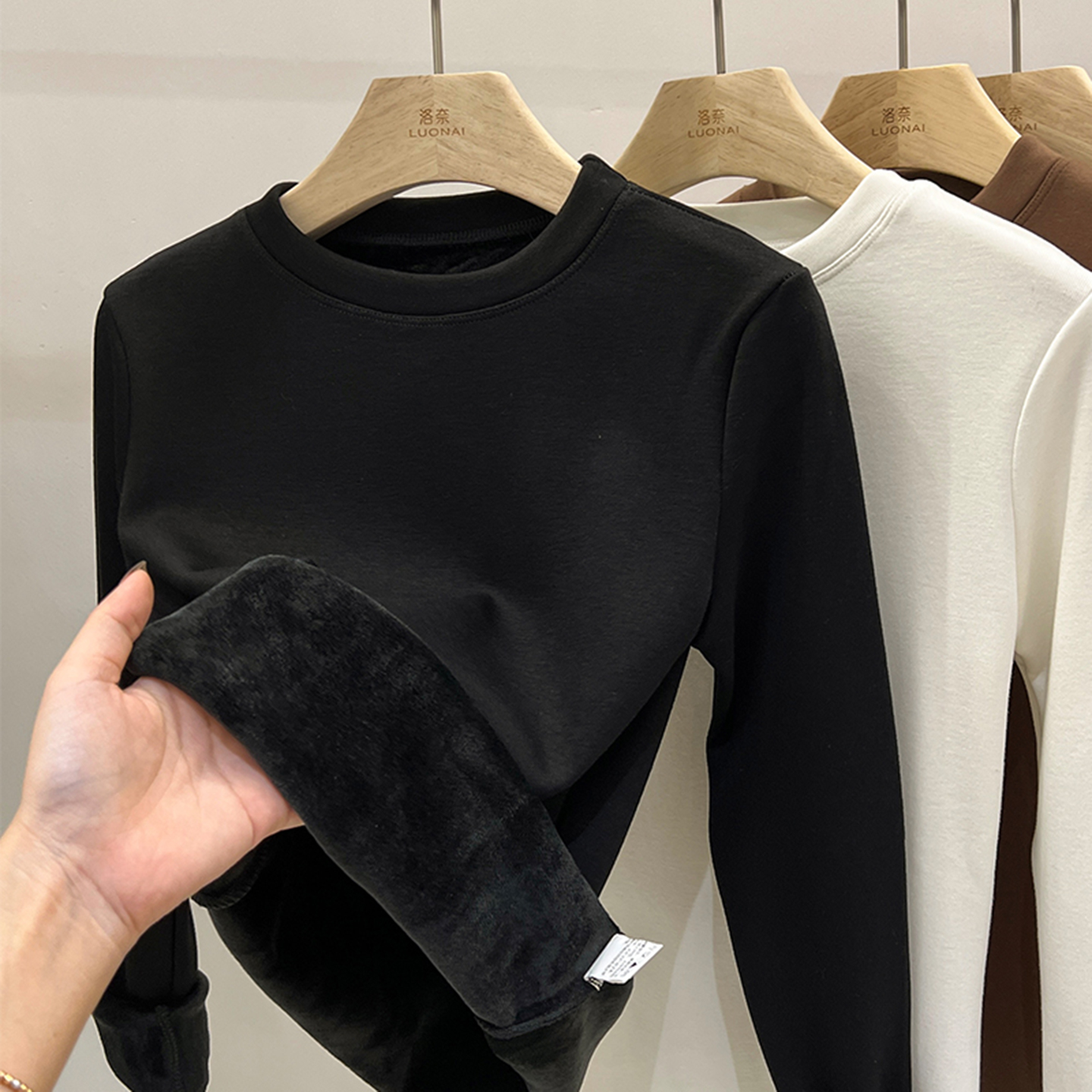 黑色打底衫女内搭修身显瘦胖mm大码圆领加绒加厚秋冬长袖t恤上衣