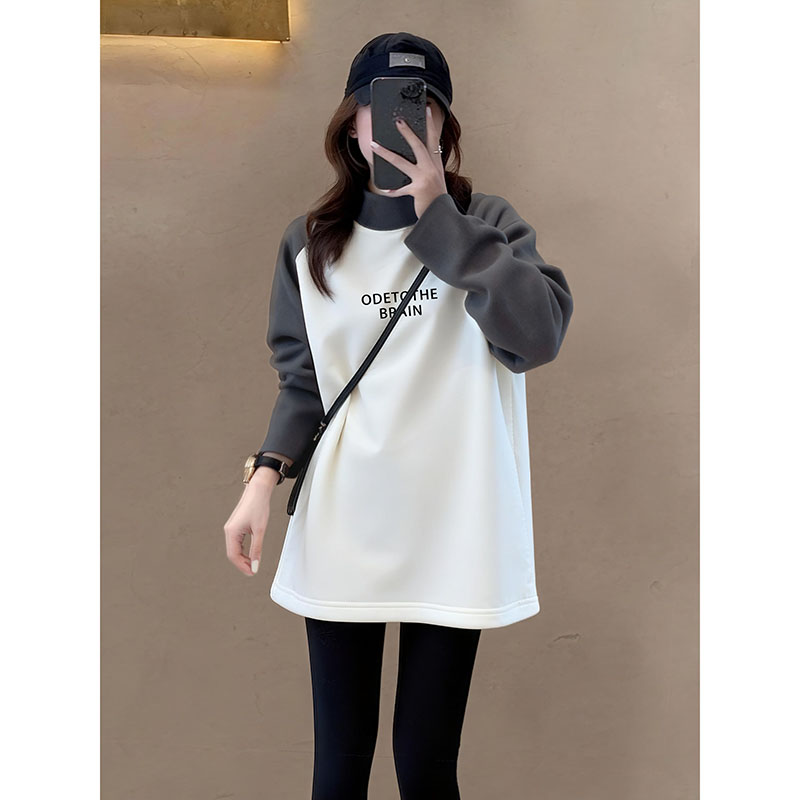 配鲨鱼裤的遮屁股独特漂亮上衣女