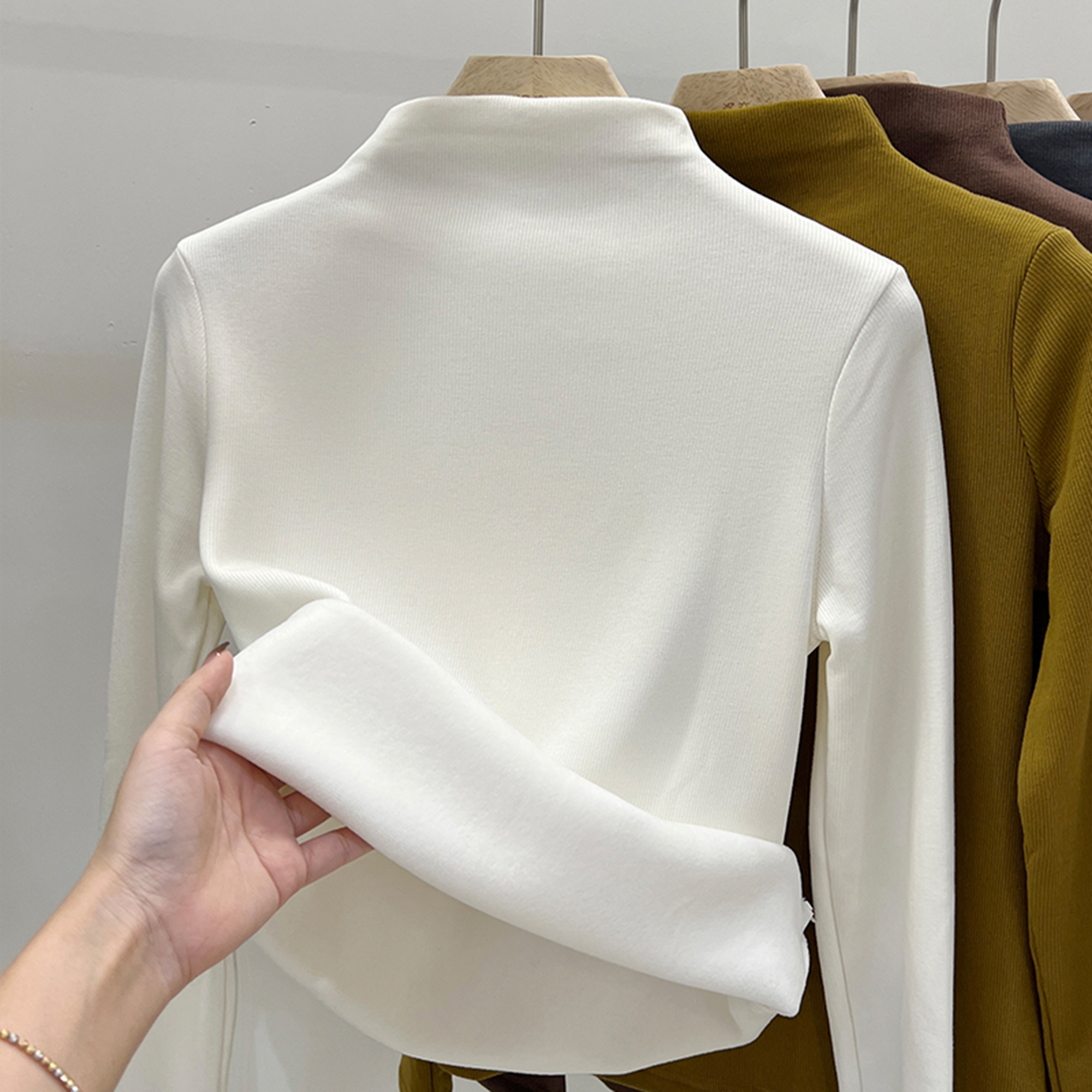 半高领磨毛德绒加绒加厚打底衫女