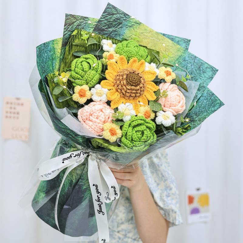 创意手工针织毛线花束玫瑰向日葵手捧花送女生闺蜜仪式感生日礼物