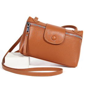 真皮手机包2024新款春夏饺子包休闲麻将包软皮单肩小包休闲斜挎包