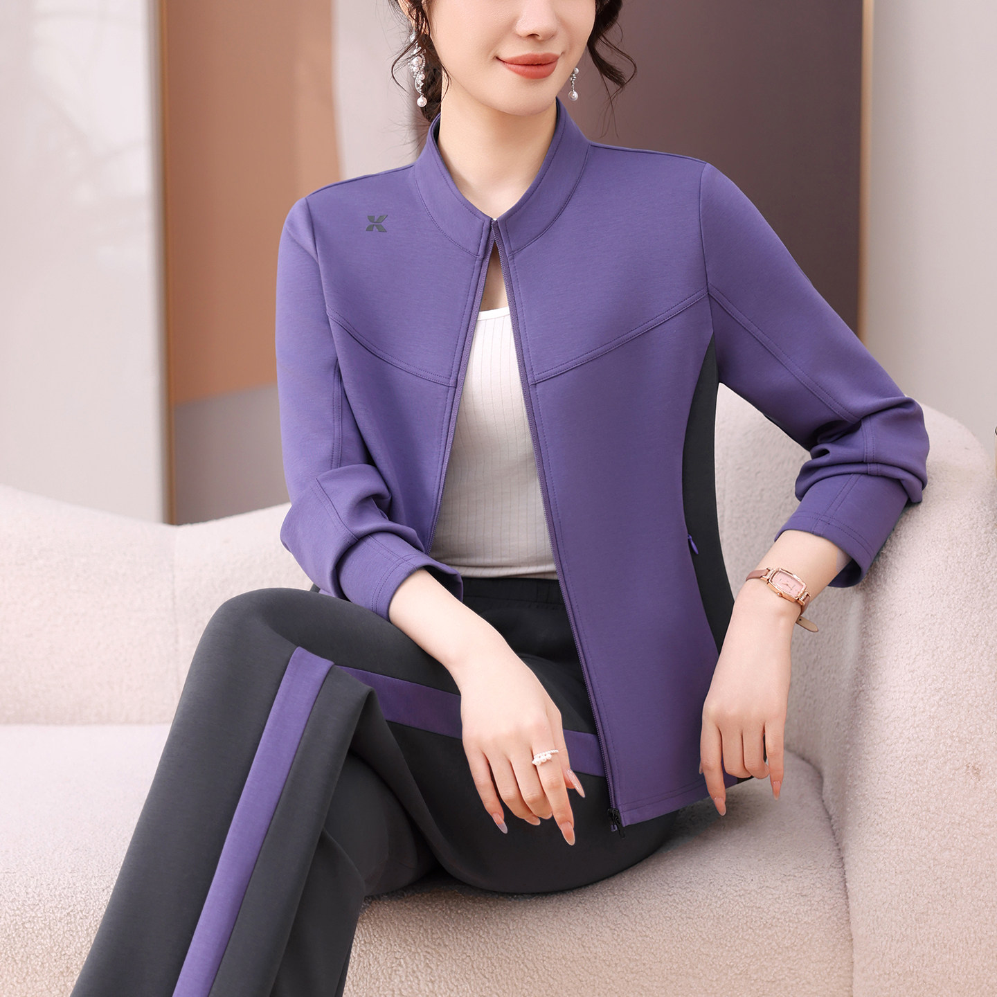 中年妈妈秋装运动服2026新款时尚开衫立领修身款运动休闲套装大码