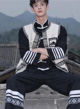新款彝族服饰服装爆款旅拍套装凉山云南男装火把节少数民族男款