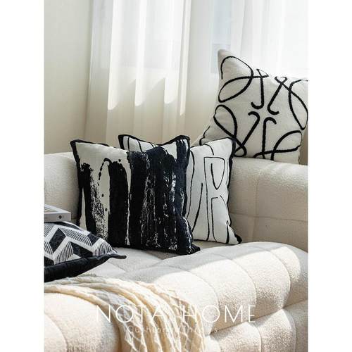 北欧风方形抱枕黑白色现代简约靠枕客厅沙发软装靠垫车用柔软枕套