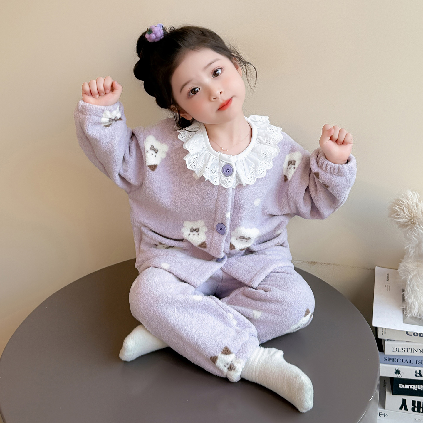 女童睡衣套装2025新款秋冬女宝宝法兰绒保暖开衫花边珊瑚绒家居服