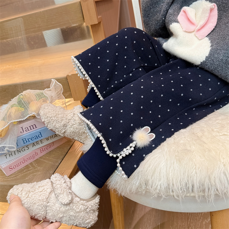 女童裤子2025波点加绒裤子秋冬款女宝宝一体绒花边休闲裤加厚长裤