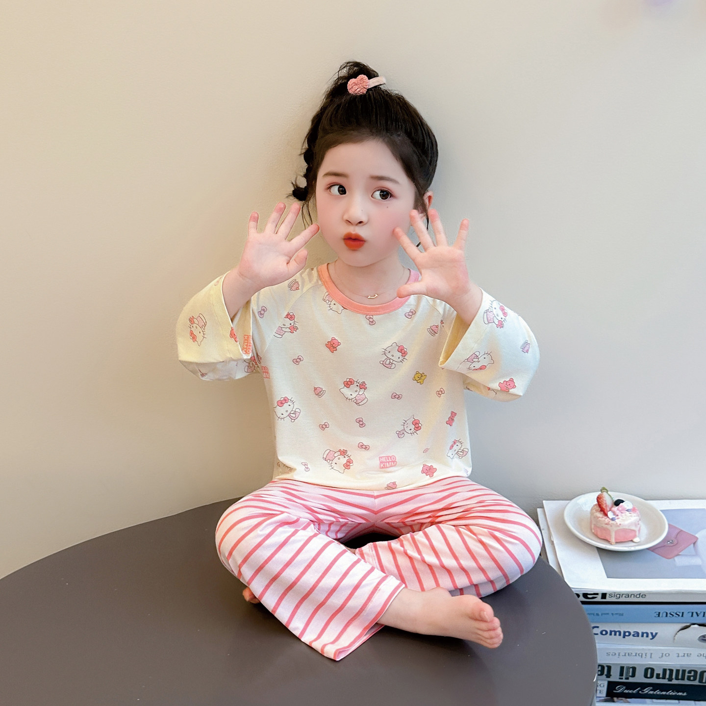 女童睡衣套装儿童家居服春夏季薄款休闲莫代尔条纹猫咪长袖长裤款