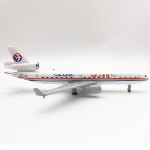 中国东方航空md11合金仿真飞机模型20cm带轮子