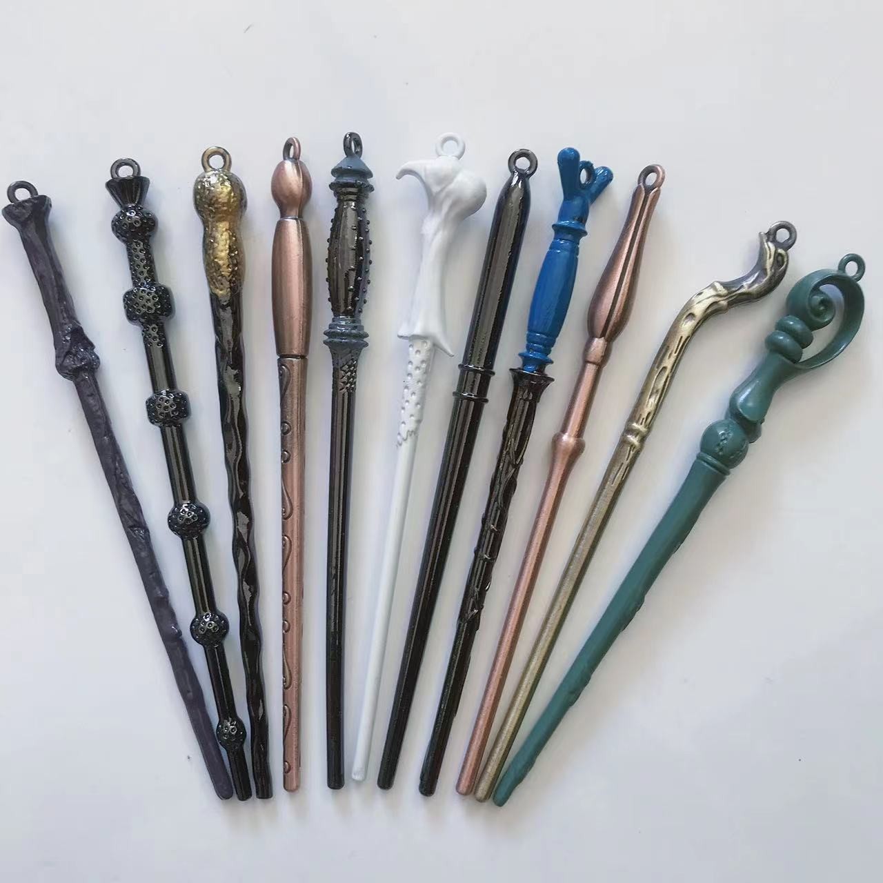 哈利波特饰品魔法棒钥匙扣卢娜复古锌合金伏地魔马尔福吊坠挂件