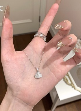 一贝子扇形仿锆石项链女款锁骨链