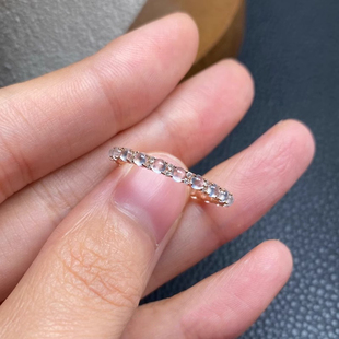 设计感冰透蛋面排钻戒指女款小众百搭轻奢高级感食指戒清冷感指环