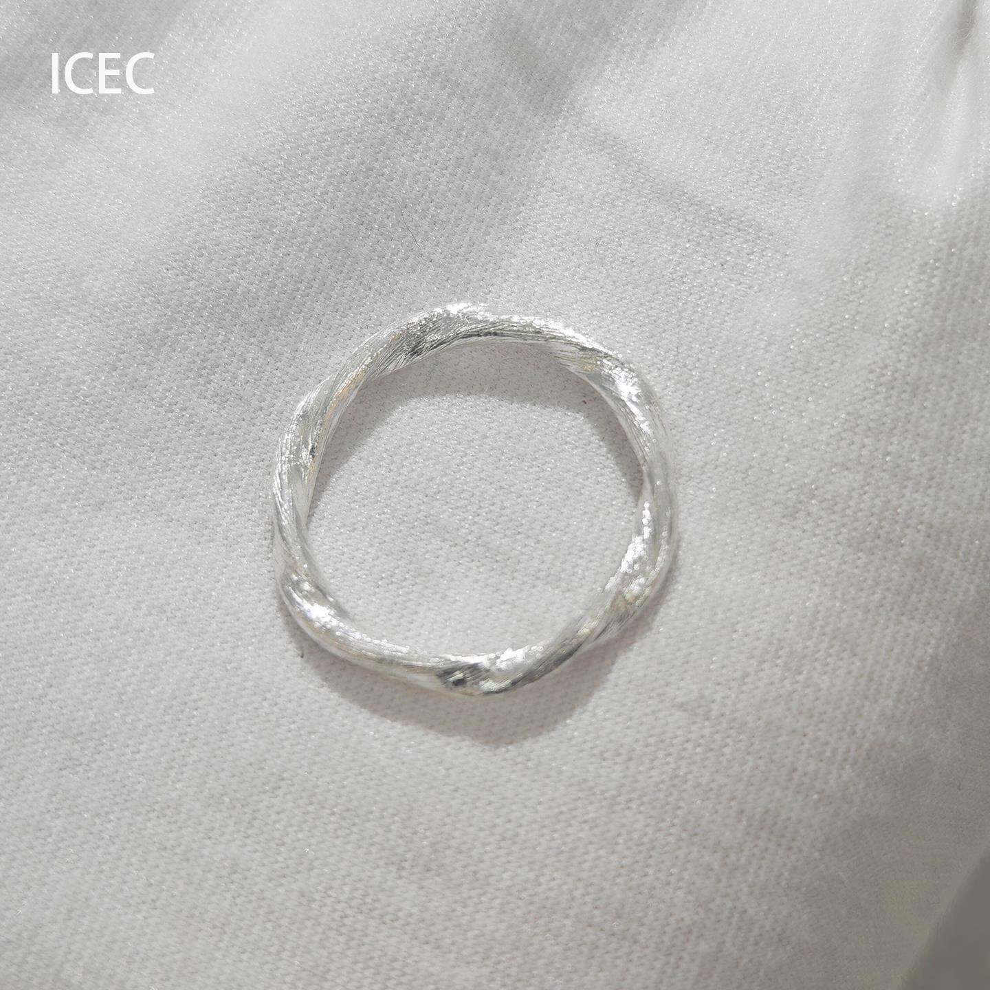 冷淡风拉丝弧形素圈戒指女清冷感简约小众百搭精致时尚麻花食指戒