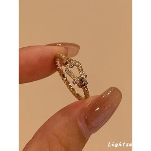 设计款中古金色马蹄扣戒指女款开口重工指环高级感精致爆闪食指戒