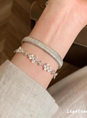 S925银银色拉丝花朵泡泡圆钻手链