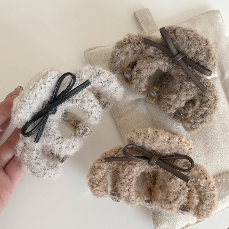 甜美毛绒蝴蝶结抓夹女可爱高颜值