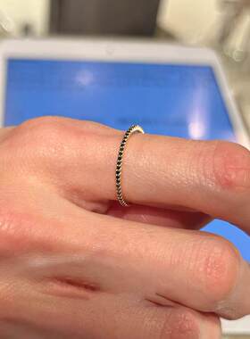 个性极细款黑色戒指女款小众设计