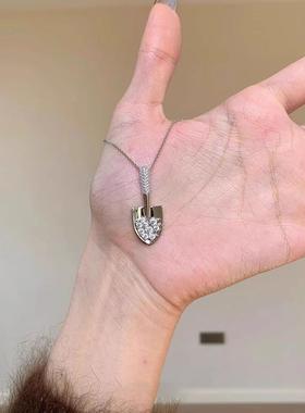 法式镶钻小铲子项链轻奢时尚百搭