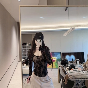 美式性感辣妹蕾丝连体衣女2026秋冬新款修身配皮草内搭上衣ins