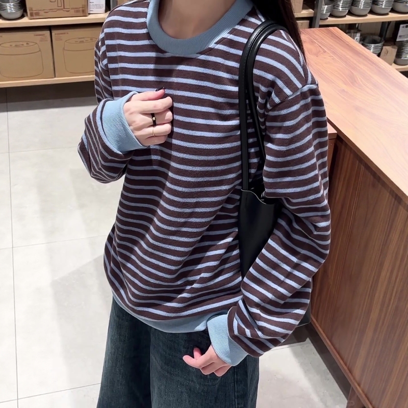韩系慵懒条纹撞色套头卫衣女