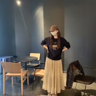 新款 女 chic卡通印花設計感圓領套頭衛衣搭配條紋披肩ins秋季 韓版