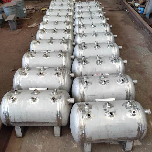 430 316不钢真空储RH-1-0.8水罐储气罐储气筒储液罐分离罐锈冲罐