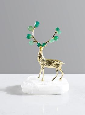 2026现代轻奢晶石底座绿色玛瑙鹿摆件客厅电视柜书房桌面家居装饰