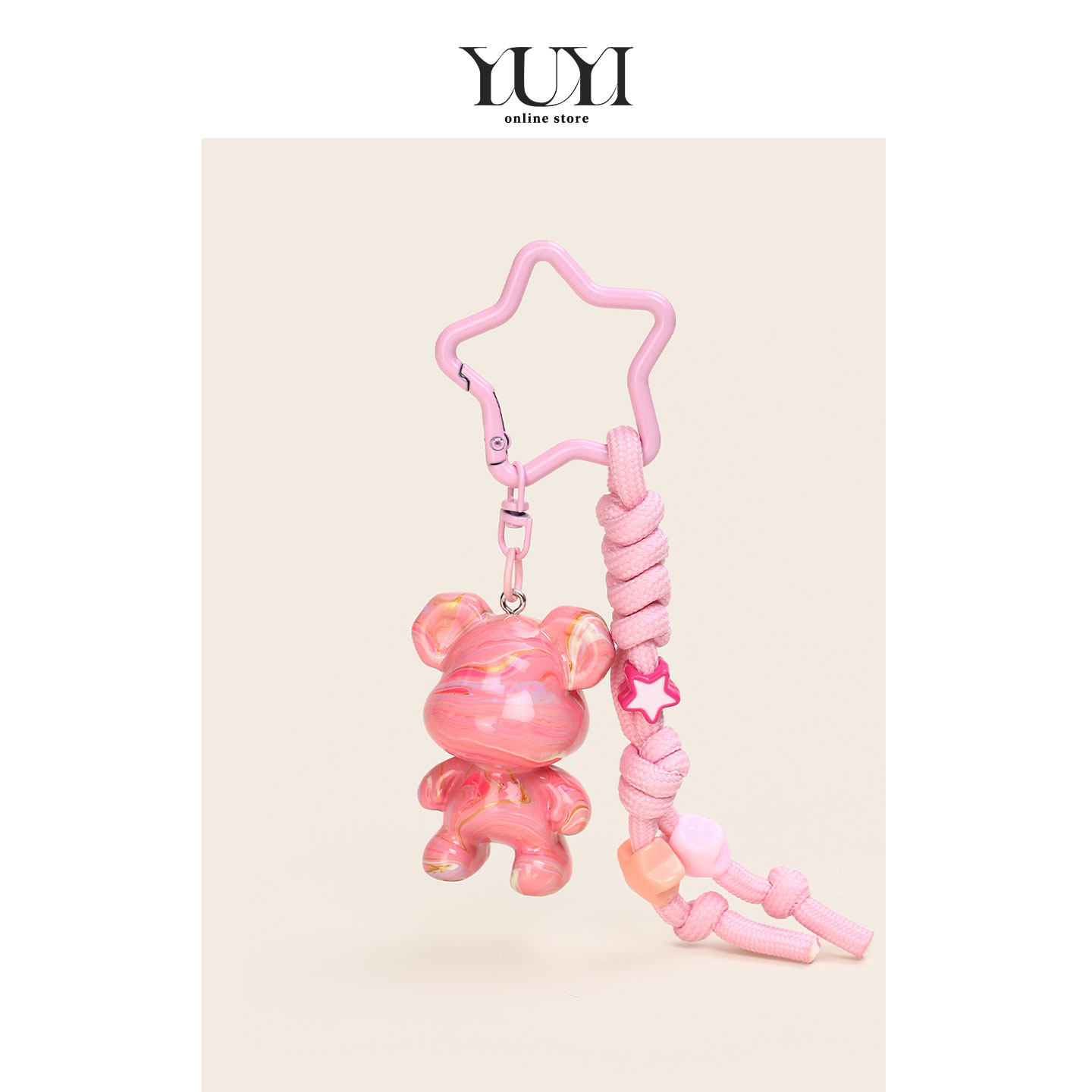 YUYI原创炫酷彩绘粉色小熊公仔高级感车钥匙扣装饰书包背包挂件女