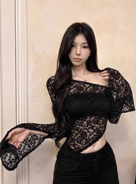 辣妹纯欲风斜肩长袖不规则短款蕾丝春秋季新款修身露肩喇叭袖