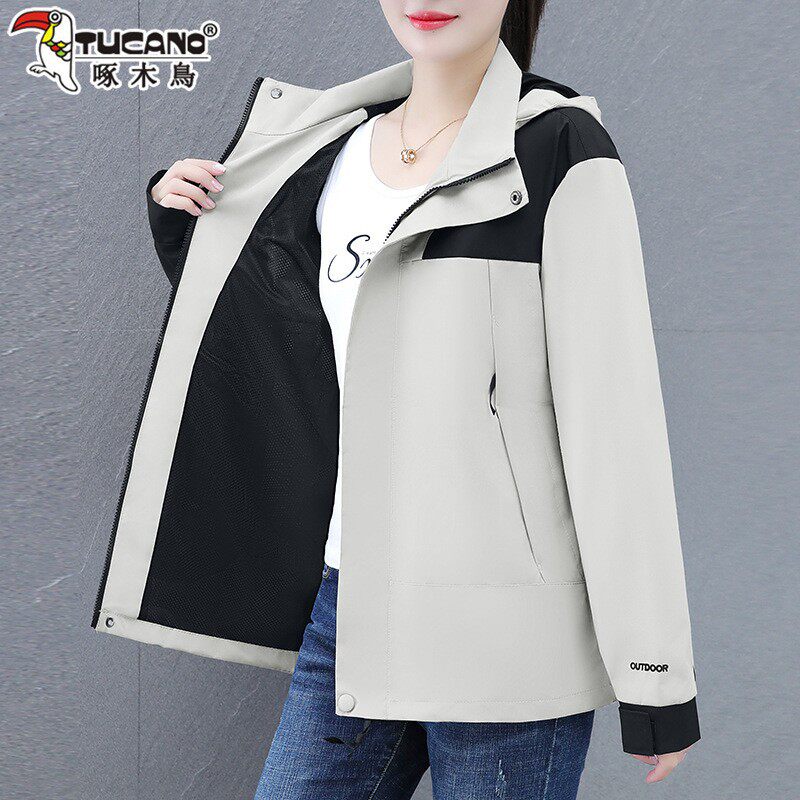 啄木鸟冲锋衣短外套女士春秋季2