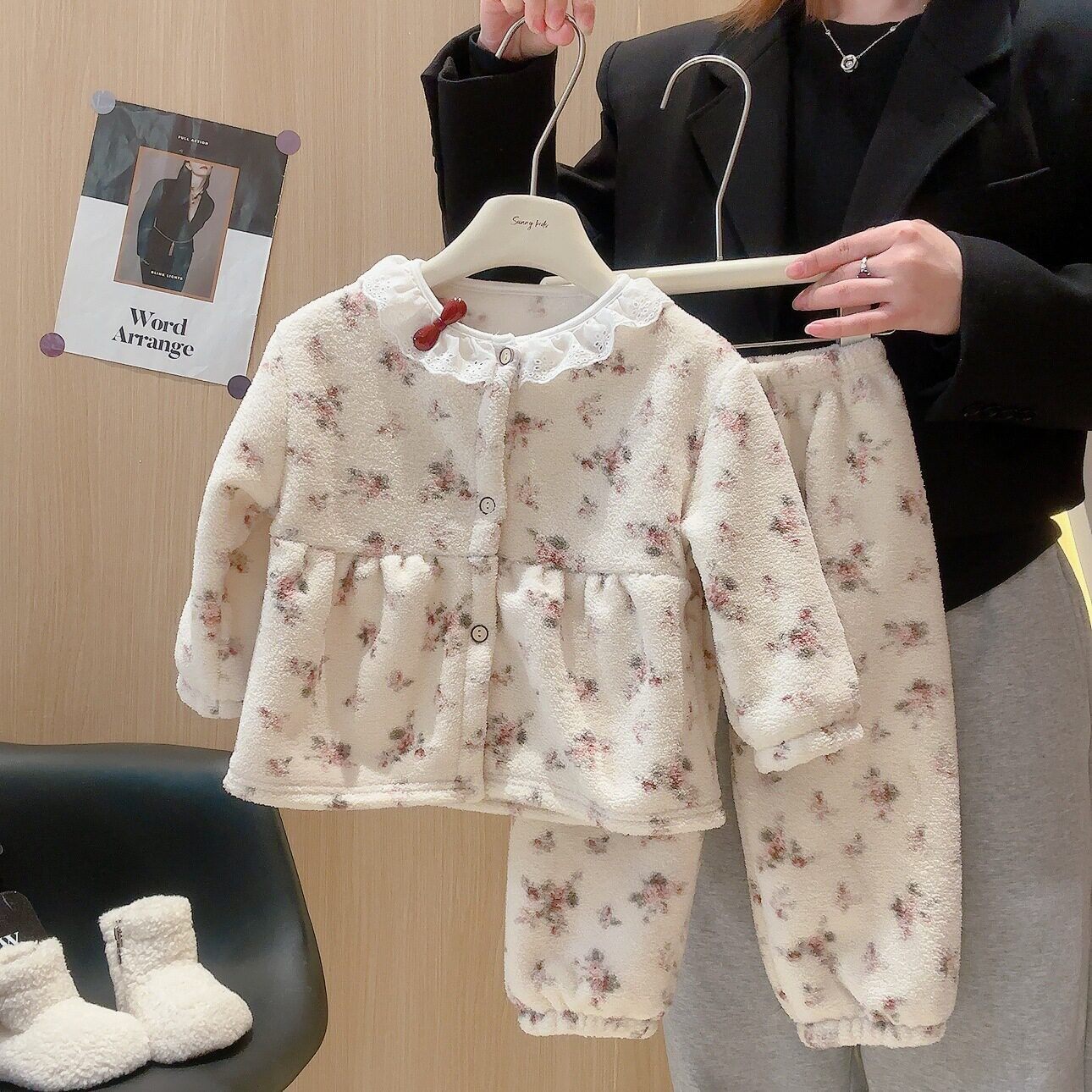 秋冬新款女童家居服韩版可爱花边开衫亲肤保暖宝宝居家睡衣套装