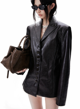 Common in 0120 摩登酷女复古百搭宽松单排扣翻领皮衣西装外套